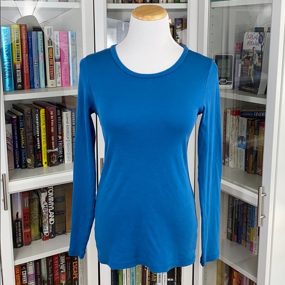 J. Crew Perfect Fit Blue Long Sleeve Crew Neck Tee